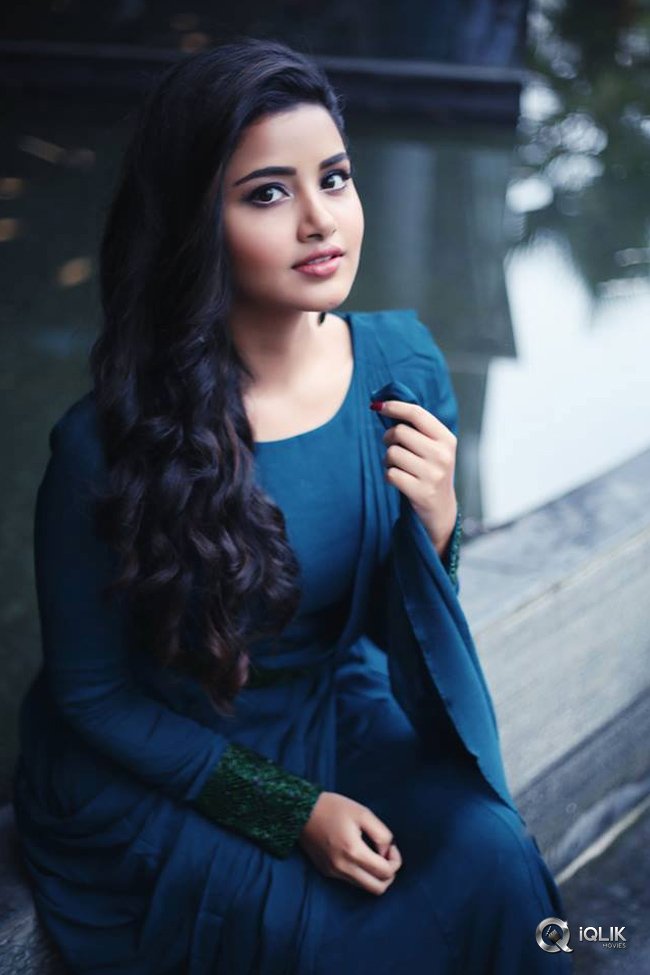 Anupama-Parameswaran